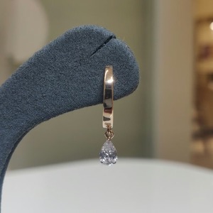 Pendientes de Aro con Diamantes Cultivados en Laboratorio de 0.80ct en Forma de Pera, Oro de 14K, Pendientes Elegantes y Minimalistas, Regalo para Mujer, Joyería para Fiesta - Product Image 5