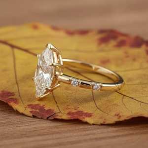 Bague Art Déco en or massif 18 carats avec diamant de laboratoire taille marquise hollandaise 2,01 carats, style antique vintage, cadeau raffiné pour femme - Product Image 2