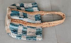 Sacs en jute tressés en coton recyclé faits à la main, sacs fourre-tout réutilisables pour la plage et les courses avec deux poignées, idéaux pour les sacs de plage - Product Image 3