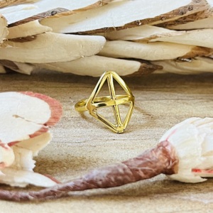 Anillo Geométrico de Diseño Único con Forma de Rombo, Anillos Minimalistas de Latón para Mujer, Chapado en Oro de 18k, Joyería con Forma de Diamante, Venta al Por Mayor/OEM/ODM - Product Image 6