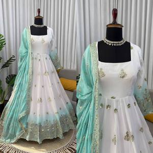 VASTRA COTTAGE Elegante Conjunto de Traje Anarkali de Georgette con Pantalón y Dupatta con Bordado de Lentejuelas, Ideal para Fiestas y Bodas - Product Image 6