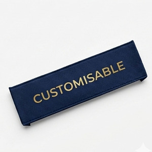 Etiquetas tejidas de damasco con pliegue final al por mayor, etiquetas principales personalizadas para ropa, etiquetas de cuello de tela suave para coser en prendas, ropa y calzado. - Product Image 4