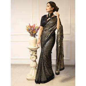 Saree de noche de diseñador con lentejuelas en todo el trabajo para ropa de fiesta - Product Image 4