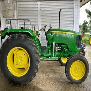 Nouveau tracteur agricole JOHN DEERE 5210 - Product Image 1