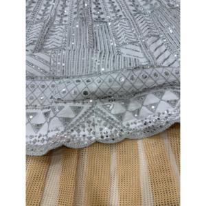 Vestidos de Novia de Diseñador, Lehenga Choli con Hermoso Bordado de Hilo y Trabajo Dori - Product Image 2