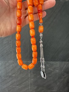 Collar con Colgante de Resina Transparente de Proveedor Indio para Fiestas, Salidas Nocturnas y Celebraciones Navideñas, Disponible a Buen Precio - Product Image 3