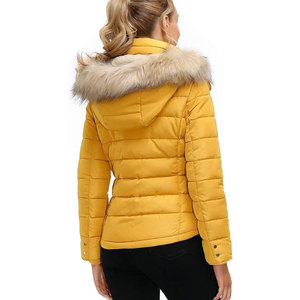 Veste matelassée rembourrée pour femme de qualité supérieure, dernier design, avec capuche en fourrure, nouvelle arrivée, vêtements d'hiver respirants, veste matelassée - Product Image 2