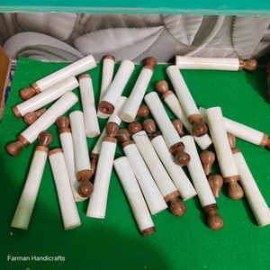 Étui à aiguilles artisanal en os de buffle blanc, accessoire de couture naturel pour la maison et l'artisanat à prix avantageux - Product Image 3