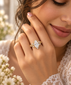 Bague de fiançailles en moissanite taille poire, argent sterling 925, motif feuille florale, bague de mariée plaquée or, bijoux de mariage, fabricant sur mesure - Product Image 4