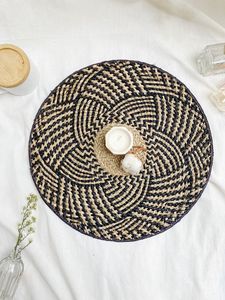 Posavasos de Ratán en Espiral Zigzag Exótico, Negro Beige, Hecho a Mano, Material Natural Sostenible, Tapete para Bebidas, Estilo Bohemio, Resistente al Calor - Product Image 2