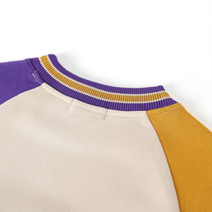 Sweat-shirt à col rond personnalisé Omega Opposite Sleeve Letter Chenille pour les acheteurs en gros, destiné aux commandes en gros et à la distribution au détail. - Product Image 6