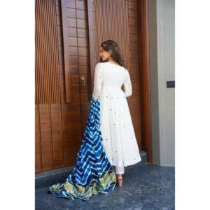 Hermoso Traje Anarkali Talla XS para Fiesta con Bordado de Hilo - Product Image 4