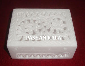 Boîte de rangement en pierre ollaire sculptée à la main, motif floral, forme rectangulaire, pour cadeaux de mariage et usage professionnel, directement du fabricant - Product Image 3