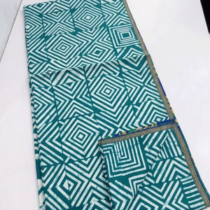 Tissu en popeline de coton Ankara imprimé wax africain de qualité supérieure pour la confection de vêtements et les projets de mode en Tanzanie - Product Image 1