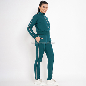 Nardon Apparel Survêtements gaufrés Ensemble sweat à capuche et pantalon de survêtement personnalisés avec fermeture éclair Tenues décontractées d'automne et d'hiver pour femmes - Product Image 1