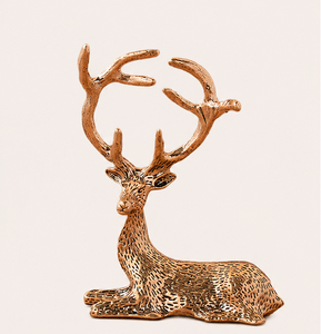Escultura de alce de latón de 10 pulgadas hecha a mano, pieza decorativa realista de ciervo descansando para adorno festivo y animales de lujo para escritorio - Product Image 5