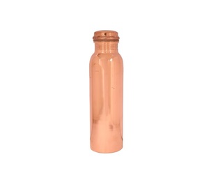 Botella de Agua 100% Cobre Puro para Beber, Botella de Cobre Ayurvédica Martillada de 32 Oz para Beber Agua, a Prueba de Fugas - Product Image 2