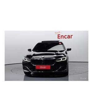 BMW Série 7 740Li XDrive Janvier 2022 51 377 km Volant à gauche Boîte de vitesses automatique Sièges en cuir Design Pure Excellence - Product Image 3