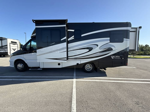 R-e-n-e-g-a-d-e R-v V-i-e-n-n-a 25VM-B-S d'occasion 2019 - Product Image 6