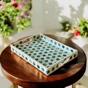 Plateau unique sculpté en résine pour la maison, la cuisine, le salon, la décoration de table, durable, réutilisable, pour servir des collations - Product Image 4