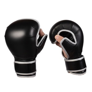 Gants de boxe noirs à paume ouverte avec support de poignet pour l'entraînement et le sparring - Product Image 2
