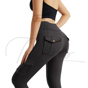 Leggings de yoga de qualité supérieure, design unique, leggings pour femmes fabriqués avec des matériaux de première qualité. - Product Image 5