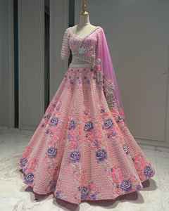 Lehenga choli ชุดแต่งงานแฟนซีพิมพ์ลายสำหรับผู้ใหญ่ผ้าไหมปักด้วยมือตาข่ายสำหรับอินเดียและปากีสถาน - Product Image 1