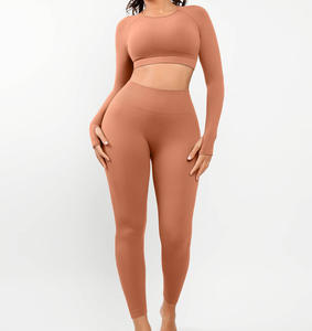 Ensemble de yoga sans couture pour femmes, leggings et soutien-gorge de sport, vêtements de sport et de fitness confortables et respirants, logo personnalisé - Product Image 2