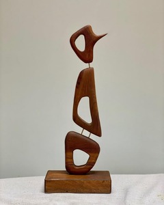 Sculpture en bois écologique, statue décorative en bois faite à la main et durable pour la décoration intérieure de la maison, du bureau et de l'hôtel - Product Image 3