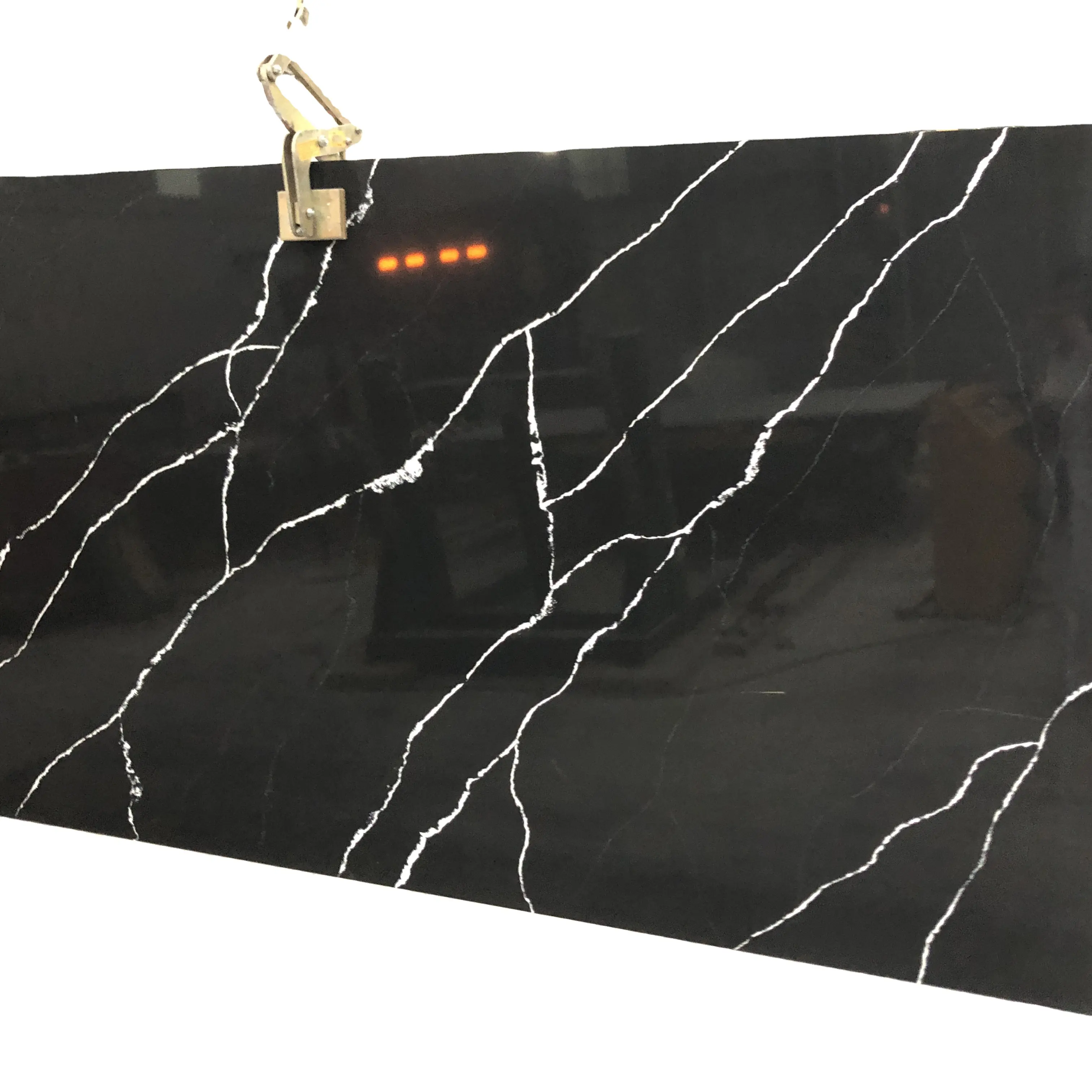 Calacatta Black Quartz Engineered Stone Solid Surface Black Quartz Quartz Slabs Wholesale