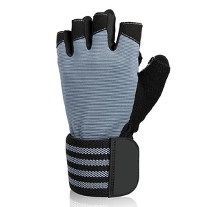 Unisex High Quality Customized Gym <b>Gloves</b> New Fashion Personalized Sport Workout Fitness Weight Lifting <b>Gloves</b> for Outdoor Use - Product Image 4