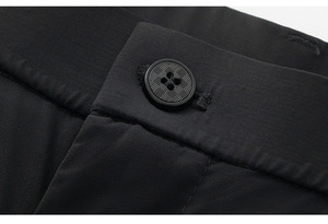 Pantalones Casuales de Vestir para Hombre con Cintura Elástica, Ligeros y Cómodos, Estilo Capri - Product Image 3