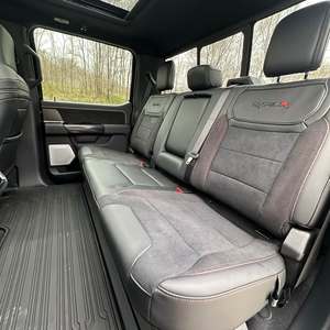 Ford F-150 Raptor R Usado 2026 - Product Image 5
