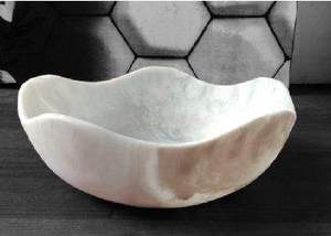 Tazón Decorativo de Resina Brillante con Patrones Artísticos Únicos para una Cena Vibrante y Vajilla Moderna de Estilo Japonés - Product Image 5