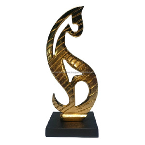 Sculpture décorative en aluminium avec finition dorée pour la décoration de la maison Sculpture en métal Articles cadeaux Diwali - Product Image 4