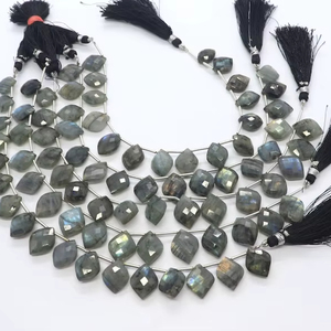 Perles de labradorite naturelle fantaisie facettées en forme de feuille 12-16 MM, perles de pierres précieuses de labradorite fine 8 pouces, perles de labradorite de forme fantaisie - Product Image 1