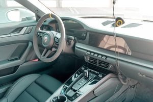 รถปอร์เช่ 911 คาร์เรรา คูเป้ ปี 2025 มือสองสภาพดี - Product Image 2