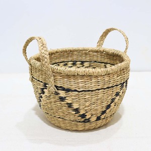 Panier de rangement multifonction en jonc de mer rustique avec poignées tressées, forme ronde, pour le stockage des légumes, écologique - Product Image 1