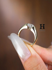 Anillo de Compromiso con Diamante Cultivado en Laboratorio con Corte Corazón, Certificado por IGI, Oro Amarillo de 14K, Anillo Solitario con Engaste de Bisel para Mujer, Joyería Personalizada - Product Image 6