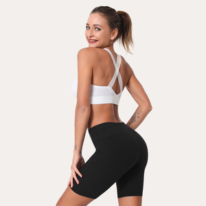 Shorts cyclistes taille haute pour femme, noir uni, en polyester tricoté, coupe régulière, taille élastique, séchage rapide, respirant, pour l'entraînement - Product Image 4
