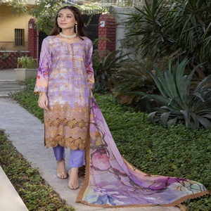 Venta de liquidación en la ropa india y pakistaní original del Dr. Haris Vestido listo para mujer Conjunto Salwar Kameez Kurta - Product Image 6