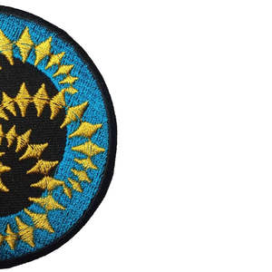 Parches bordados hechos a mano de alta calidad y personalizados para ropa, uniformes, chaquetas, sombreros y bolsos. - Product Image 3