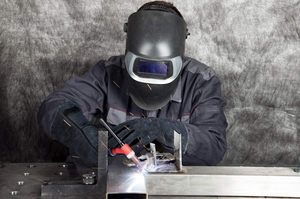 Gants de soudage TIG/MIG à design unique, tendance, avec paume et pouce renforcés, équipement de sécurité pour les mains, meilleurs gants de soudeur. - Product Image 6