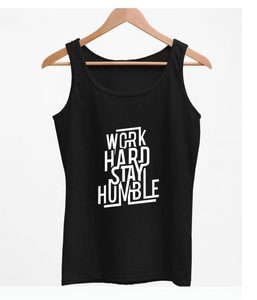 เสื้อกล้ามแขนกุดสีดำสำหรับผู้หญิง พิมพ์ลาย "Work Hard Stay Humble" คอกลม ลำลอง ระบายอากาศได้ดี ผลิตจากผ้าฝ้ายถัก - Product Image 3
