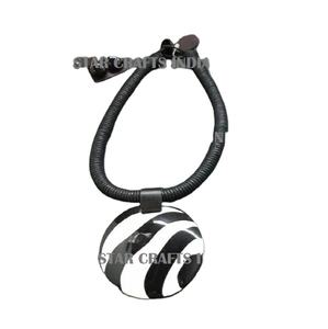 Venta directa de fábrica más popular, producto de calidad de mejor grado, collares de cuentas de resina luminosa adecuados para fiestas, bodas, Navidad - Product Image 1