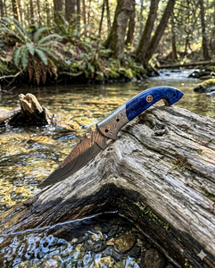 Navaja de bolsillo plegable de acero de Damasco hecha a mano y personalizada, mango de resina azul, EDC, táctica, de supervivencia, para camping, de lujo - Product Image 4