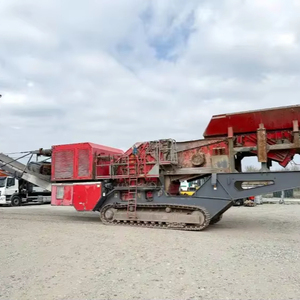 Concasseur à mâchoires Kleemann MR122 K092 de haute qualité avec moteur AC, capacité max. 700 t/h, boîte de vitesses et pompe - Product Image 1