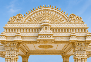 Kalyana Mandapam de style temple traditionnel du sud de l'Inde, Manavarai Mandap de style grand temple pour mariages de destination aux États-Unis - Product Image 2