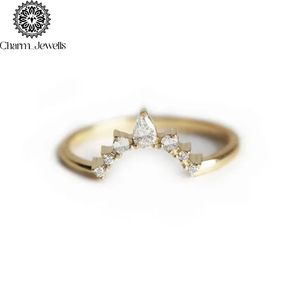 Bague de fiançailles Charm_Jewells pour femme, plaquée or 18 carats, avec moissanite, sertissage à griffes vintage, accents de diamants taille coussin, certifiée IGI - Product Image 3