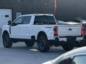 Ford F-350 Super Duty Usado 2024 - Product Image 2